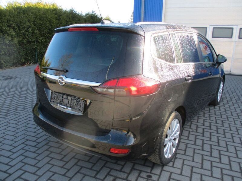 Gebraucht Opel Zafira 120 PS (88 kW) 2017 Schwarz Van / Kleinbus