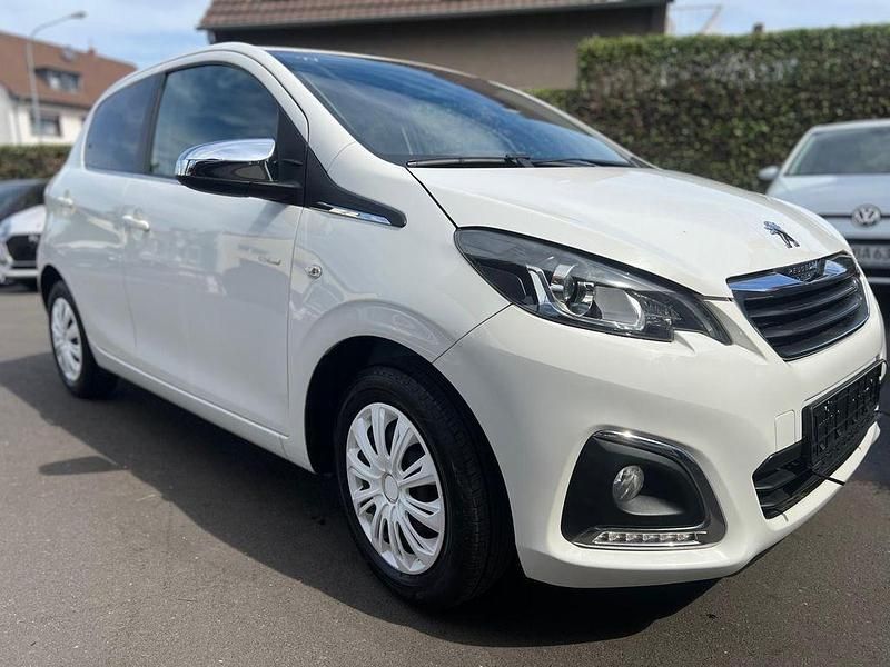 Weiß Gebraucht 2018 Peugeot 108 Style Kleinwagen | 5.999 € (Guter Preis) - Bild 1/4