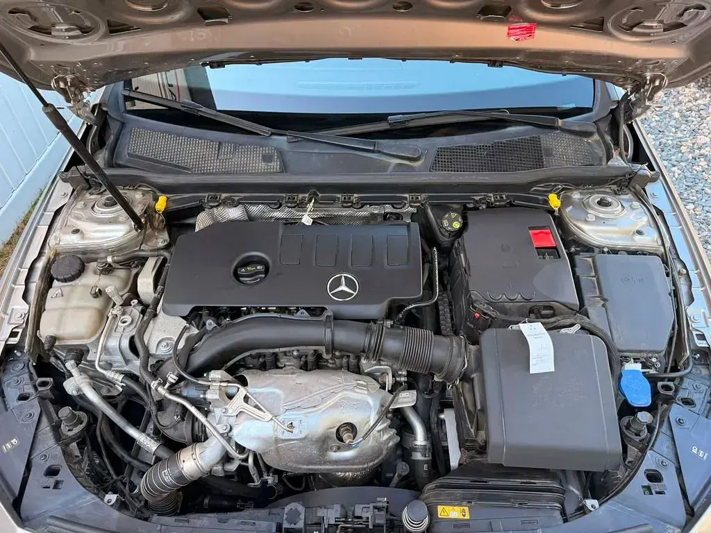 Gebraucht Mercedes A220 Progressive 190 PS (139 kW) 2019 Gold Limousine