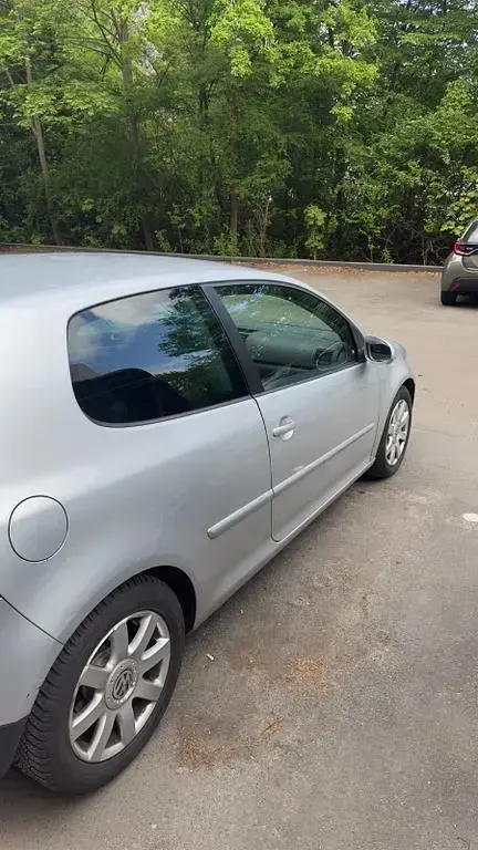 Gebraucht VW Golf IV Sportline 101 PS (74 kW) 2005 Grau Limousine