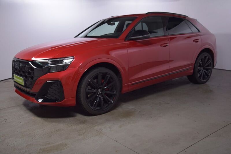 Rot Gebraucht 2024 Audi Q8 SUV | 87.096 € - Bild 1/4