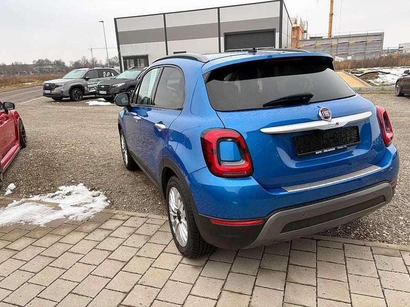 Gebraucht Fiat 500X Cross 120 PS (88 kW) 2019 Colore esterno (italia blau) SUV