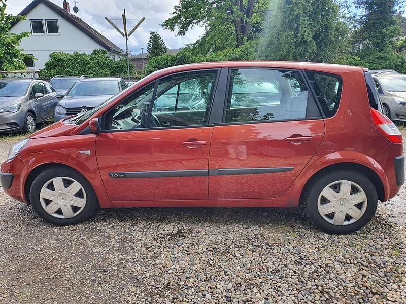 Gebraucht Renault Scénic II Dynamique 135 PS (99 kW) 2004 Orange Van / Kleinbus