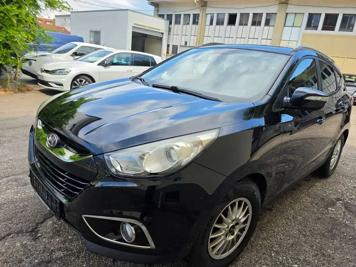 Gebraucht Hyundai ix35 Edition 116 PS (85 kW) 2013 Phantom black SUV