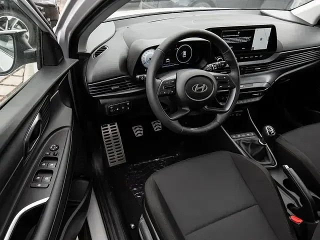 Neu Hyundai Bayon Prime 101 PS (74 kW) 2025 Lumen grey SUV