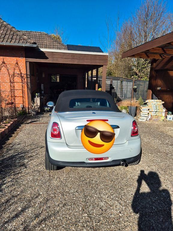 Gebraucht Mini Cooper Cabriolet 122 PS (89 kW) 2012 Weiß Cabrio