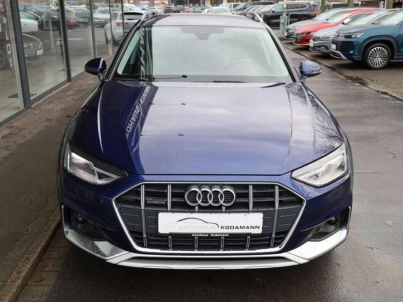 Gebraucht Audi A4 Allroad S-Line 265 PS (194 kW) 2022 Blau Kombi