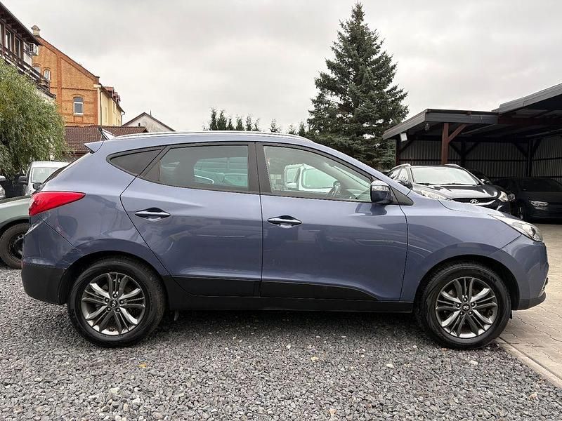 Gebraucht Hyundai ix35 Comfort 136 PS (100 kW) 2014 Blau SUV