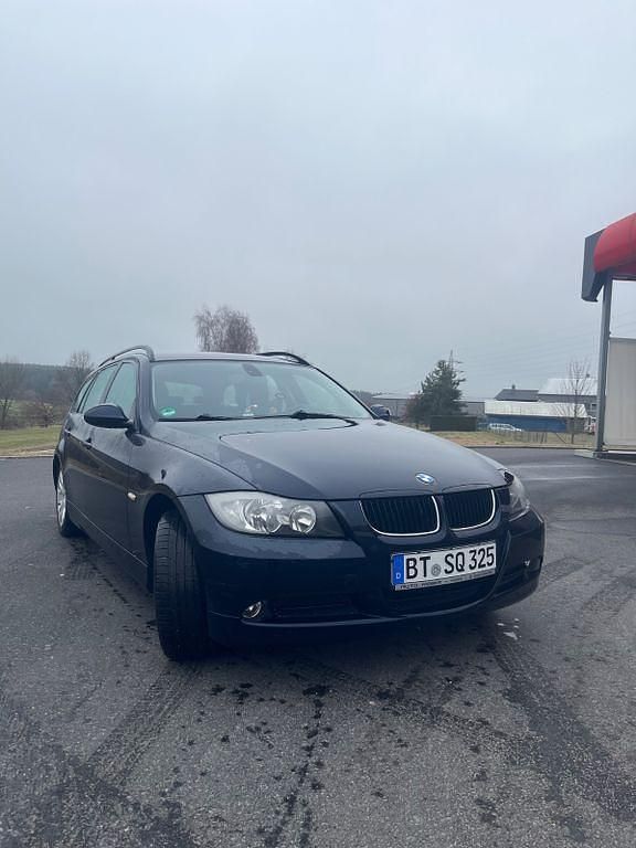 Gebraucht BMW 318 129 PS (94 kW) 2007 Kombi