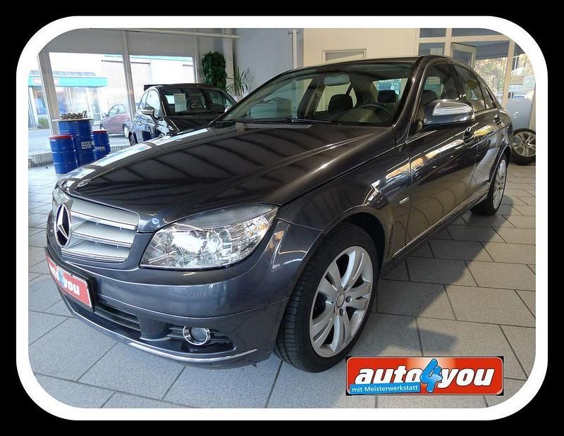 Grau Gebraucht 2007 Mercedes C200 Elegance Limousine | 8.990 € (Fairer Preis) - Bild 1/4