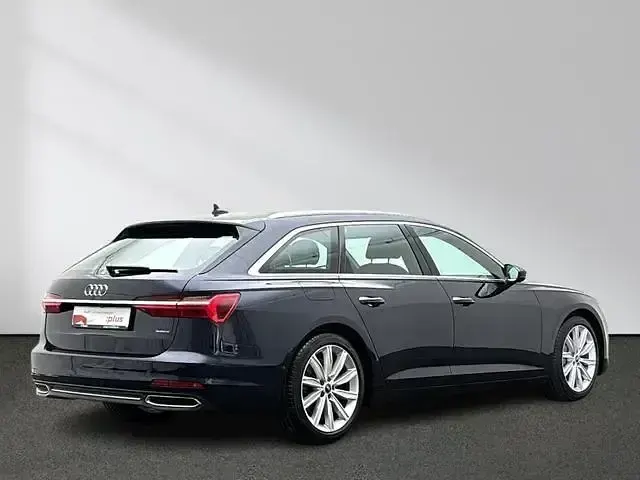 Usata Audi A6 Design 245 CV (180 kW) 2023 Blu Station wagon