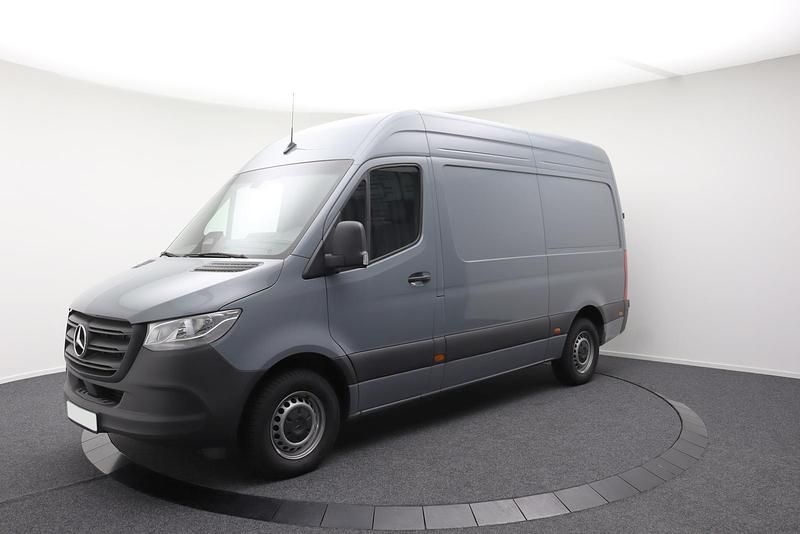 Blaugrau Gebraucht 2024 Mercedes Sprinter Van | 49.840 € (Fairer Preis) - Bild 1/4