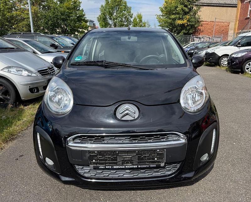 Schwarz Gebraucht 2012 Citroën C1 Tendance Kleinwagen | 3.999 € (Fairer Preis) - Bild 1/4