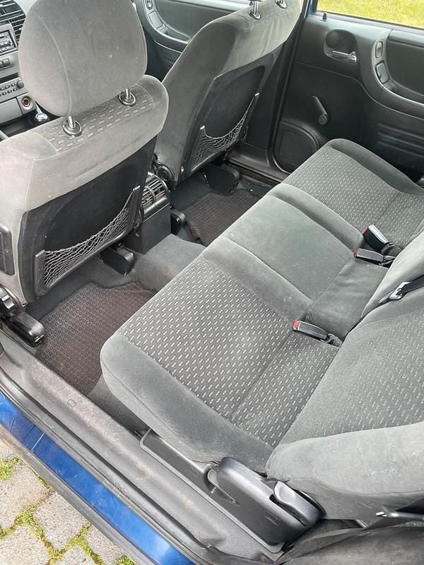 Gebraucht Opel Zafira 2003 Blau Van / Kleinbus