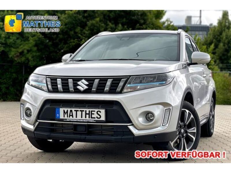 Silber metallic Gebraucht 2021 Suzuki Vitara Comfort SUV | 20.255 € (Etwas zu teuer) - Bild 1/4