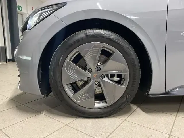 Second-hand Cupra Born 150 kW (204 CP) 2023 Gri Hatchback