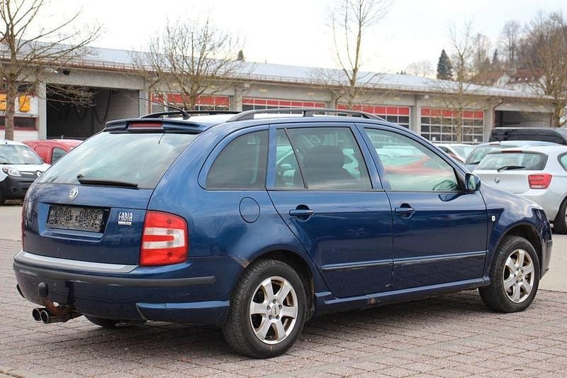Gebraucht Skoda Fabia 101 PS (74 kW) 2006 Blau Kombi