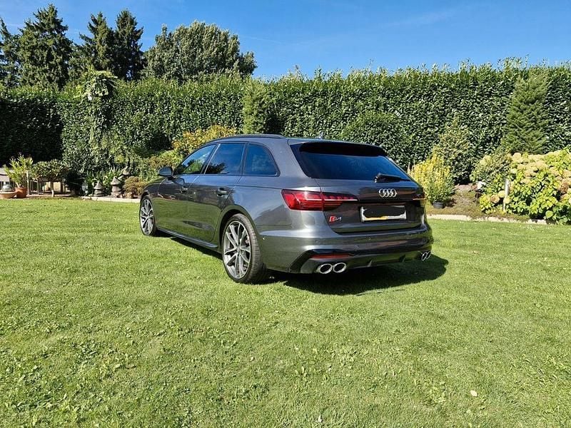Grau Gebraucht 2020 Audi S4 Ambiente Kombi | 41.250 € (Fairer Preis) - Bild 1/4