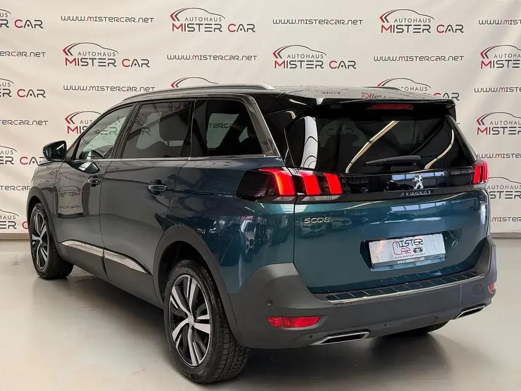 Gebraucht Peugeot 5008 GT-line 150 PS (110 kW) 2017 Grün SUV