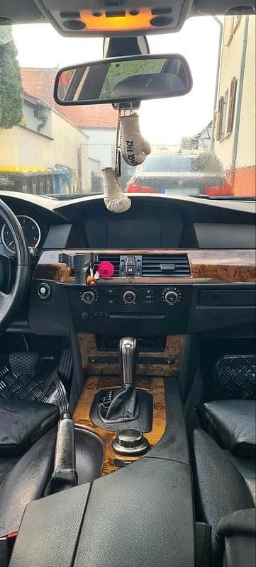 Second-hand BMW 525 177 CP (130 kW) 2006 Gri Break