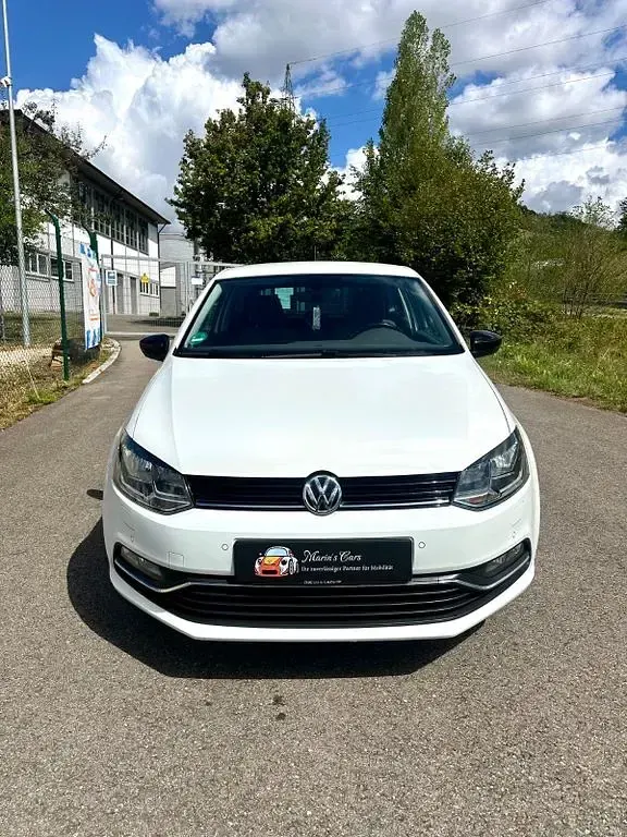Gebraucht VW Polo 90 PS (66 kW) 2015 Weiß Limousine