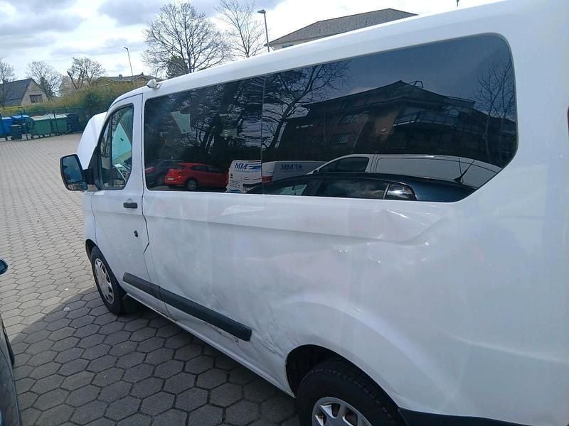 Usata Ford Transit 131 CV (96 kW) 2017 Bianco Monovolume