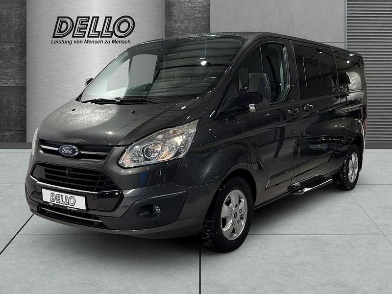 Gebraucht Ford Tourneo Titanium 170 PS (125 kW) 2017 Magneticgrau (metallic) Van / Kleinbus