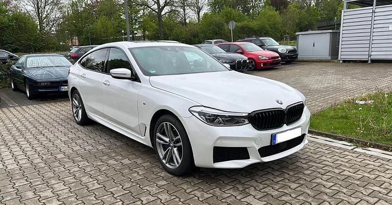 Weiß Gebraucht 2018 BMW 630 M Sport Coupé | 29.950 € (Teuer) - Bild 1/4