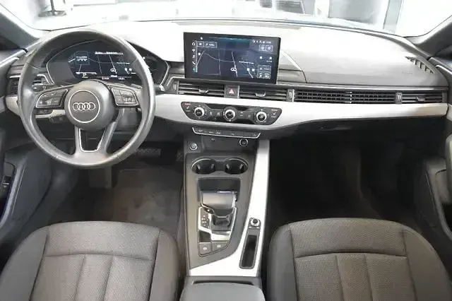 Gebraucht Audi A5 Sportback Ambiente 204 PS (150 kW) 2023 Grau Kleinwagen