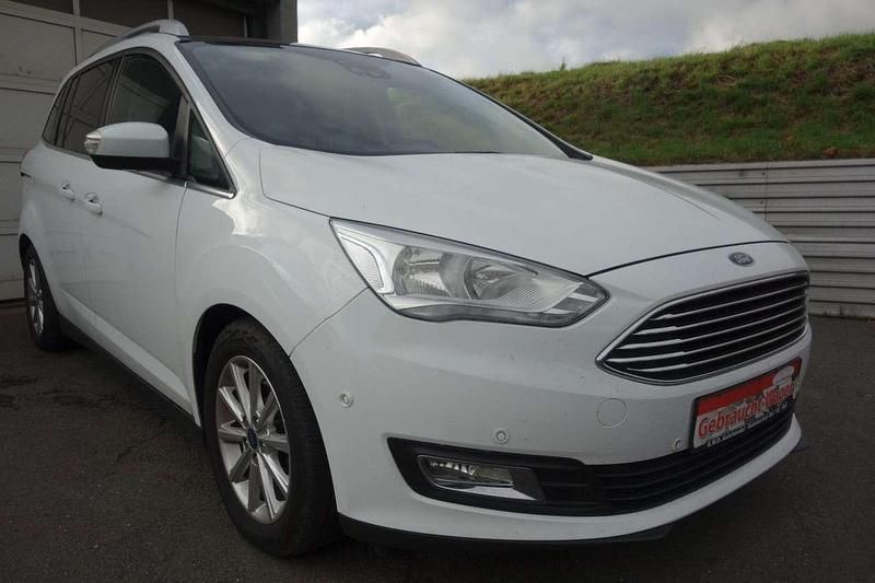 Weiß Gebraucht 2018 Ford Grand C-Max Titanium Van / Kleinbus | 7.980 € (Superpreis) - Bild 1/4