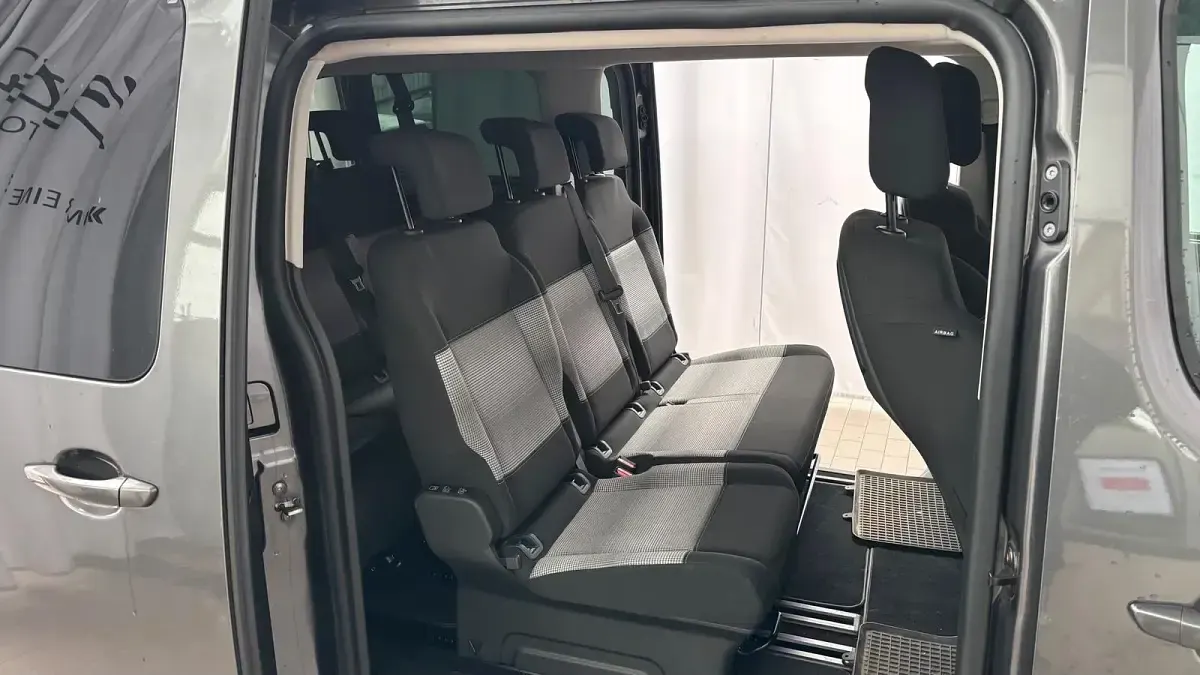 Gebraucht Citroën Spacetourer Feel 180 PS (132 kW) 2020 Grau Van / Kleinbus