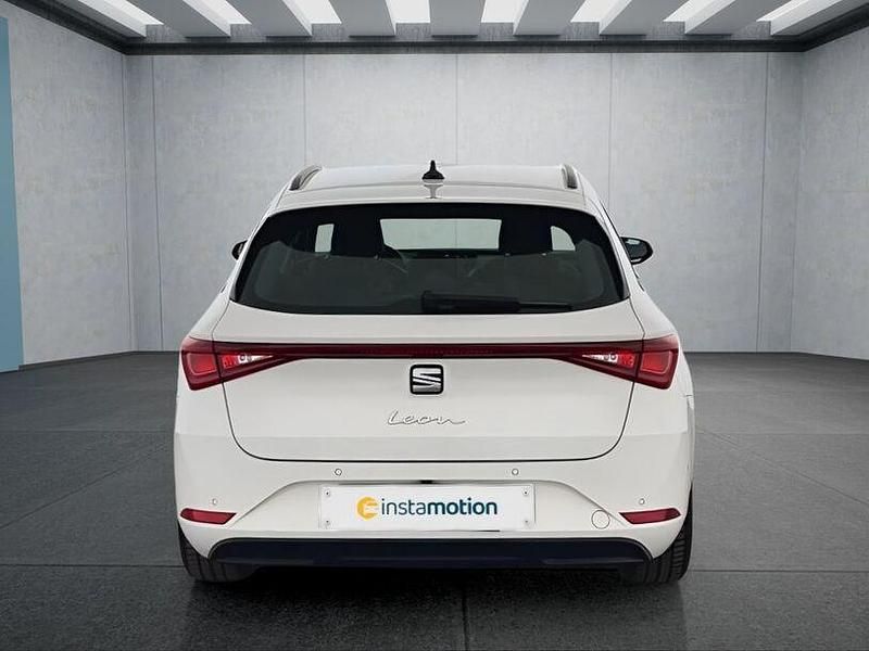 Gebraucht Seat Leon Style 150 PS (110 kW) 2022 Weiß Kombi