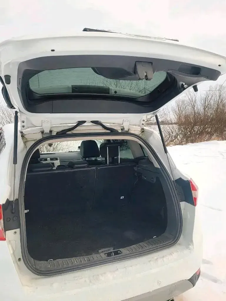 Gebraucht Ford Kuga 163 PS (119 kW) 2012 Weiß SUV