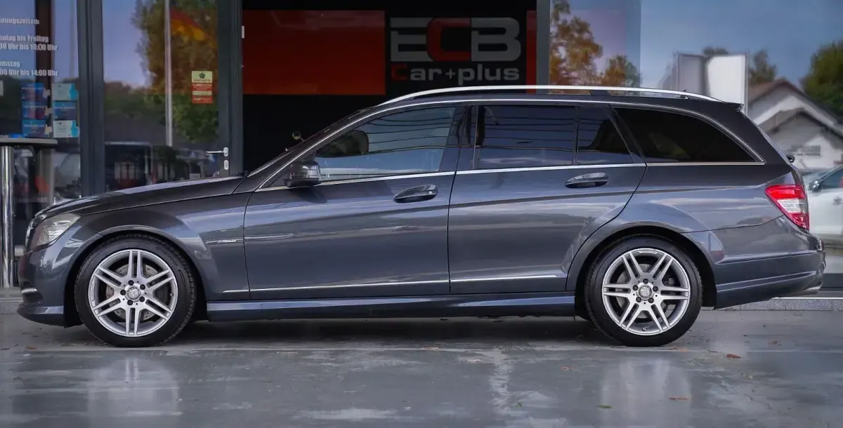 Gebraucht Mercedes C350 231 PS (169 kW) 2010 Grau Kombi