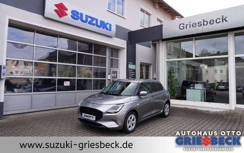 Premium silver metallic Gebraucht 2025 Suzuki Swift Comfort Kleinwagen | 21.280 € (Teuer) - Bild 1/4
