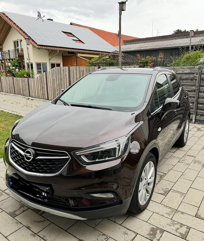 Braun Gebraucht 2017 Opel Mokka X Innovation SUV | 9.850 € (Superpreis) - Bild 1/4