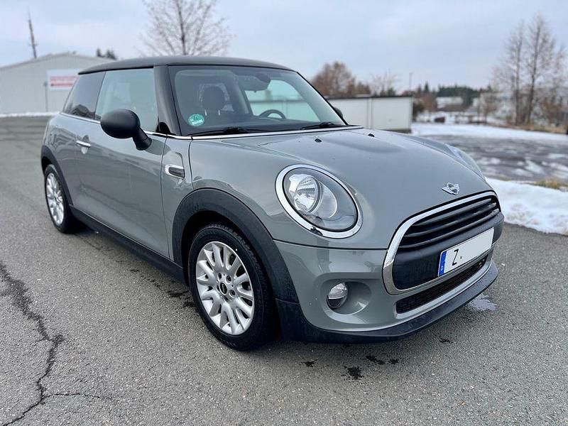 Grau Gebraucht 2016 Mini One D Kleinwagen | 7.700 € (Guter Preis) - Bild 1/4