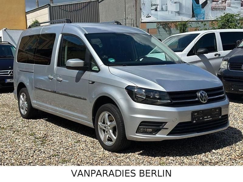 Silber Gebraucht 2017 VW Caddy Maxi Van / Kleinbus | 19.800 € (Teuer) - Bild 1/4