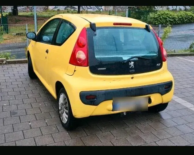 Gebraucht Peugeot 107 68 PS (50 kW) 2007 Gelb Kleinwagen