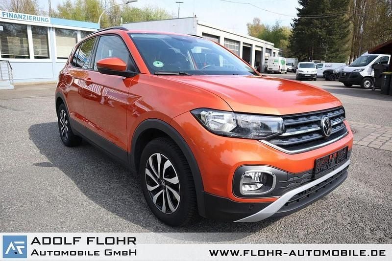 Gebraucht VW T-Cross Active 110 PS (80 kW) 2021 Energetic orange SUV
