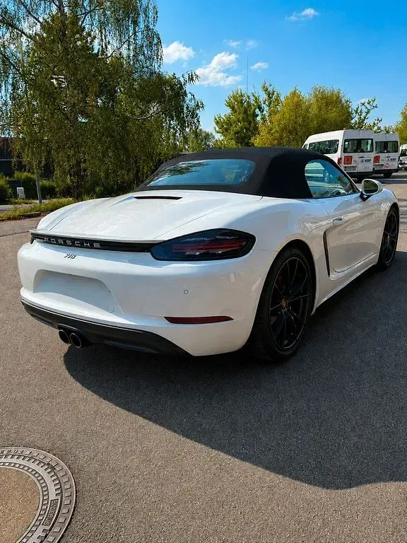 Gebraucht Porsche 718 349 PS (256 kW) 2016 Weiß Cabrio