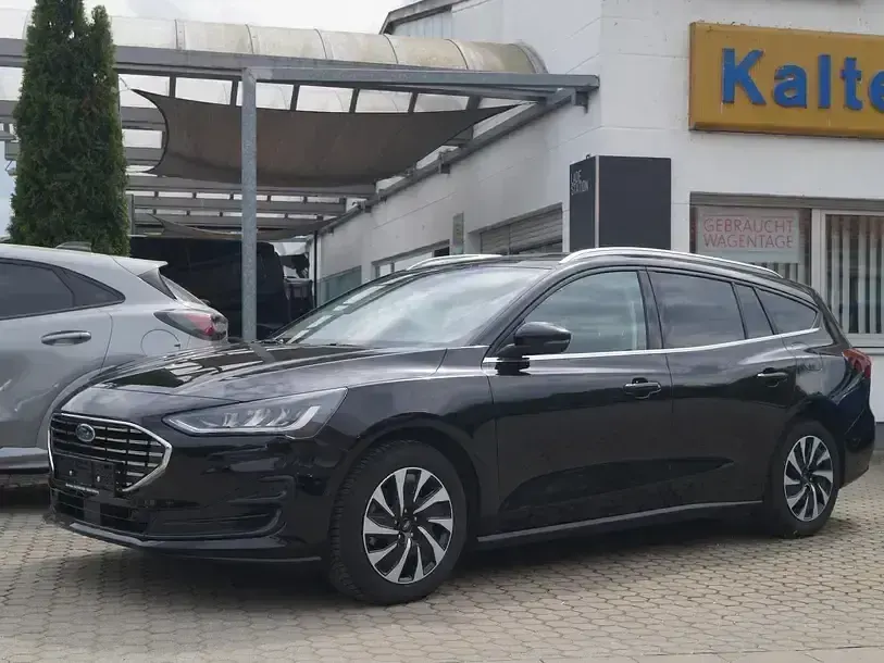 Gebraucht Ford Focus ST-Line X 155 PS (114 kW) 2024 Schwarz Limousine