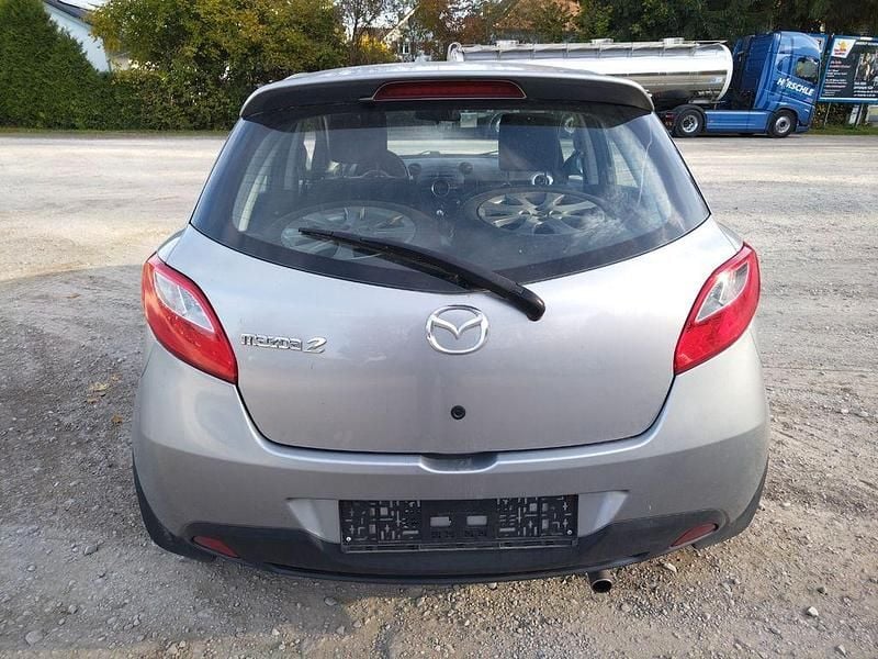 Gebraucht Mazda 2 Active 75 PS (55 kW) 2010 Grau Limousine