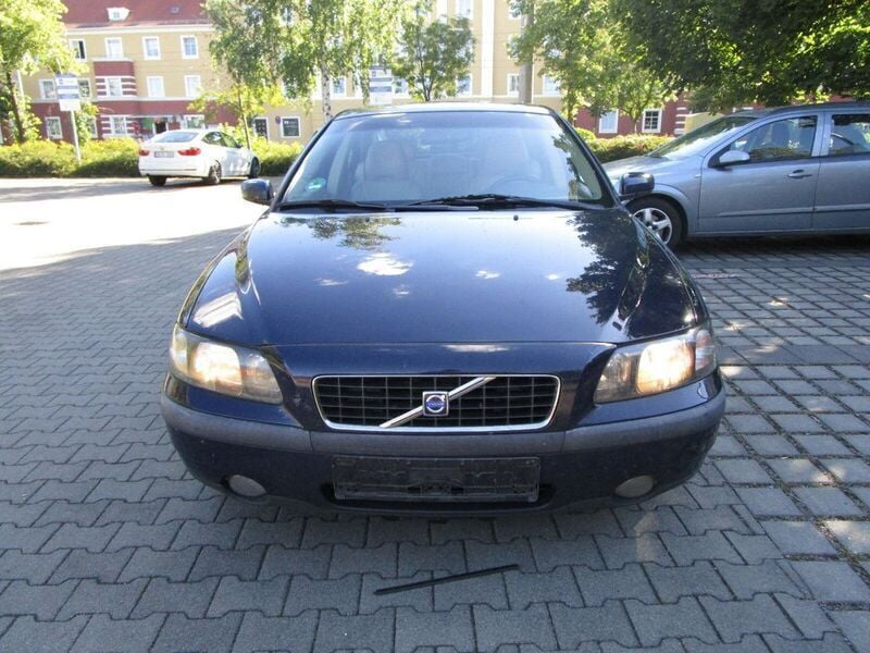 Gebraucht Volvo S60 163 PS (119 kW) 2004 Blau Limousine