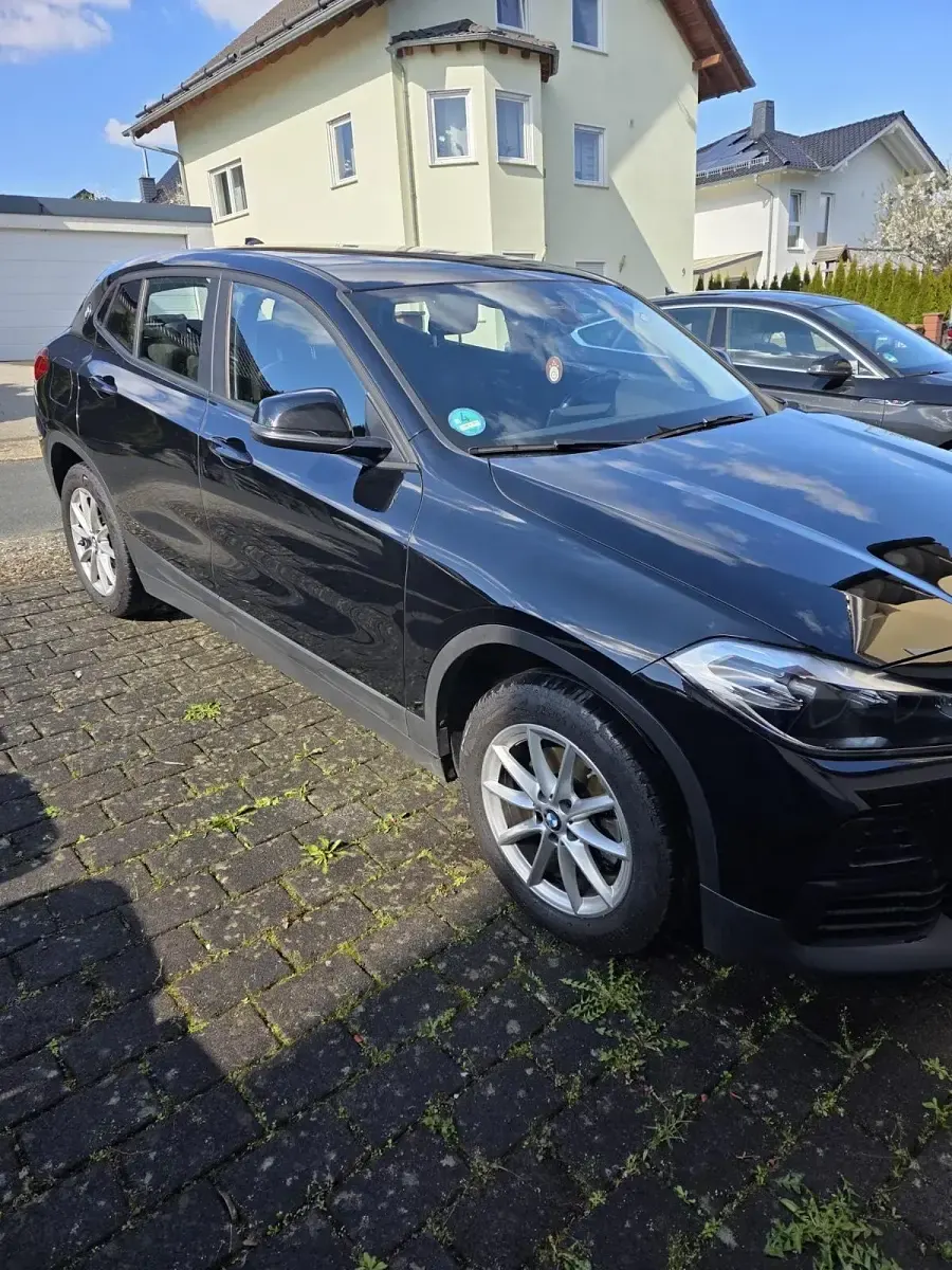 Gebraucht BMW X2 150 PS (110 kW) 2022 Schwarz SUV