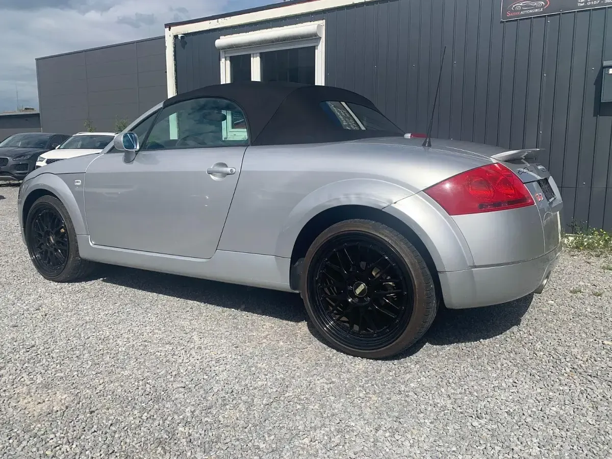 Gebraucht Audi TT Roadster Sport 150 PS (110 kW) 2001 Silber Cabrio