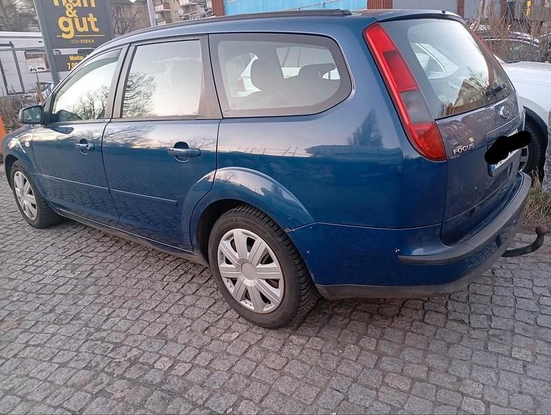 Gebraucht Ford Focus 109 PS (80 kW) 2007 Kombi