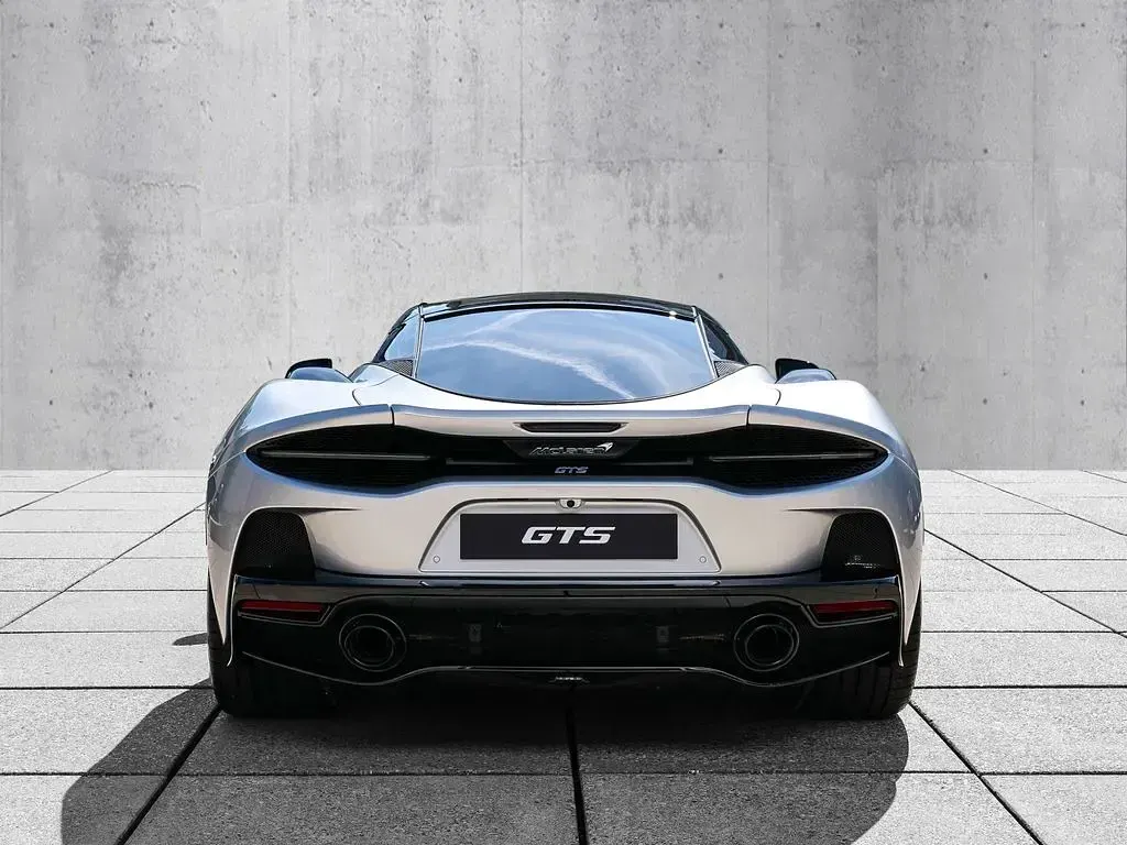 Neu McLaren GTS 634 PS (466 kW) 2026 Supernova silver Coupé