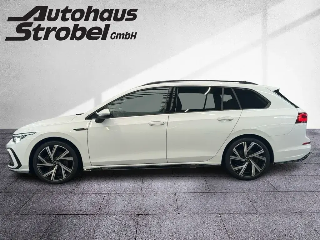 Gebraucht VW Golf VIII R-line 190 PS (139 kW) 2022 Pure white Kombi