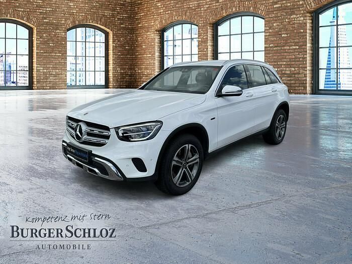 Unilack polarweiß Gebraucht 2022 Mercedes GLC300e SUV | 33.800 € (Superpreis) - Bild 1/4
